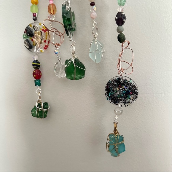 Hanging wall decor OOAK Assemblage Art Handmade Mosaic Indoor/Outdoor - Picture 9 of 15